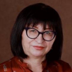 Есинова Людмила